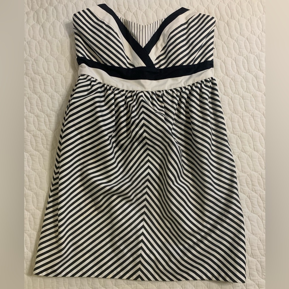 Alice & Olivia Adele Dress